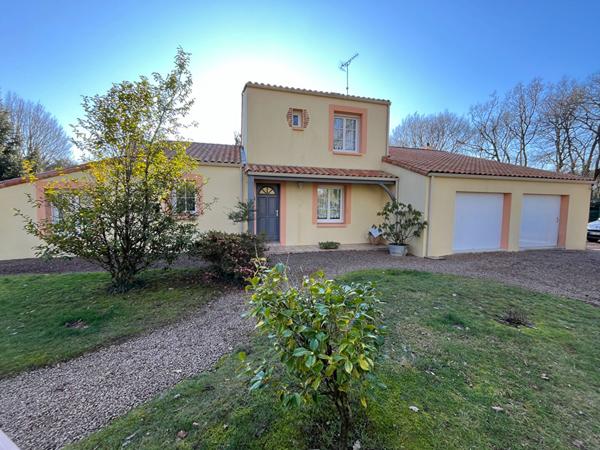 Maison La Roche Sur Yon 6 pièce(s)