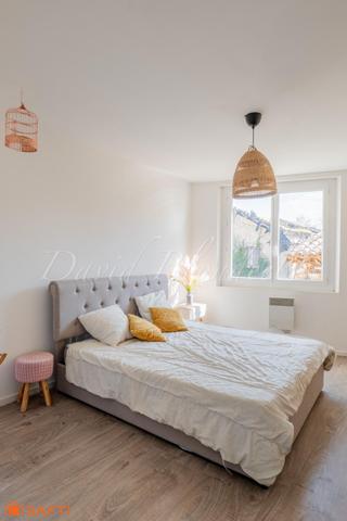 Maison 6 pièces - 3 chambres - GRAULHET