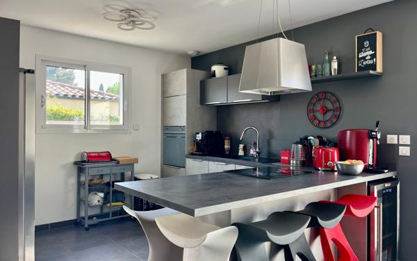 Maison à vendre    6 pièces •  Montpellier