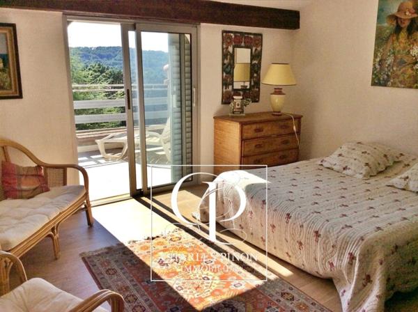 Villa à vendre 8 pièces ROGNES proche Aix-En-Provence (13)