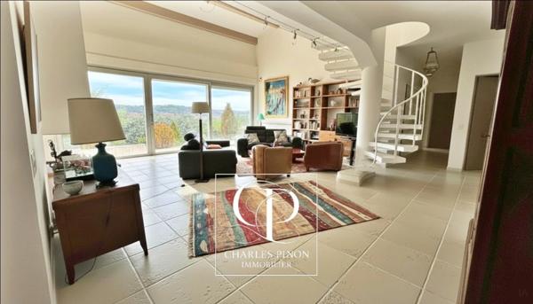 Villa à vendre 8 pièces ROGNES proche Aix-En-Provence (13)