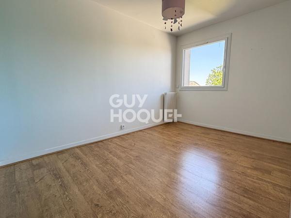 Appartement avec terrasses au Coudray Montceaux