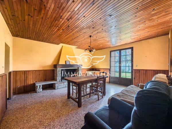 Mas à rénover 168 m2 sur 690 m2 de terrrain, en campagne.