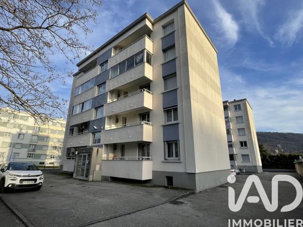 Appartement à vendre 4 pièces 62 m² Saint-Martin-d'Hères