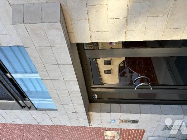 A VENDRE ROUEN PASTEUR, prox. église de la Madeleine et Préfecture, dans résidence sécurisée.