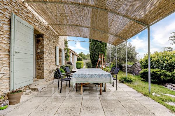 Domaine rénové de plus de 260m2 – 20 ha – Vue exceptionnelle – Montagne de Lure