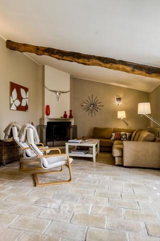 Domaine rénové de plus de 260m2 – 20 ha – Vue exceptionnelle – Montagne de Lure