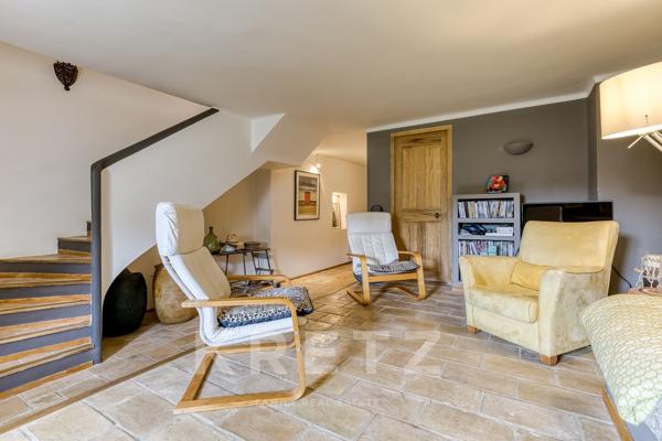 Domaine rénové de plus de 260m2 – 20 ha – Vue exceptionnelle – Montagne de Lure
