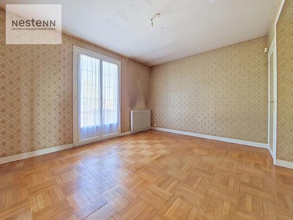 OLIVET SUD - Grande maison familiale avec dépendances et terrain de 959m2