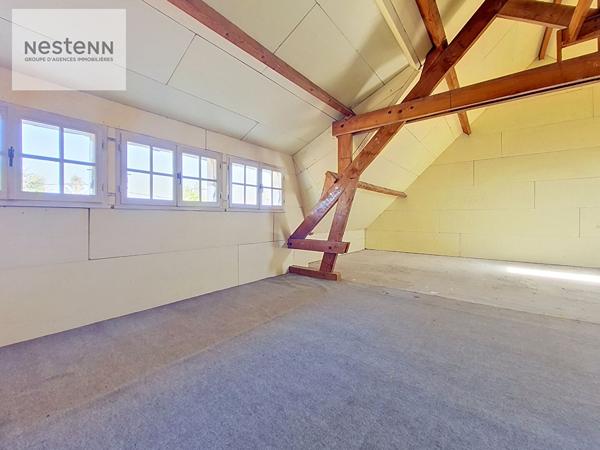 OLIVET SUD - Grande maison familiale avec dépendances et terrain de 959m2