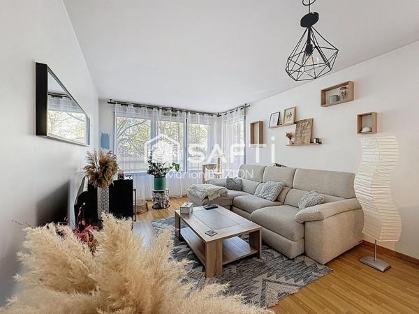EN EXCLUSIVITE - APPARTEMENT DE TYPE 4- TERRASSE - PLACE DE PARKING EN SOUS SOL