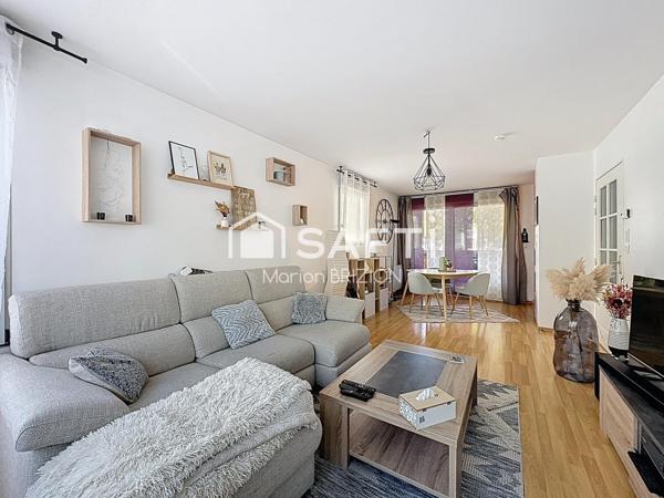 EN EXCLUSIVITE - APPARTEMENT DE TYPE 4- TERRASSE - PLACE DE PARKING EN SOUS SOL
