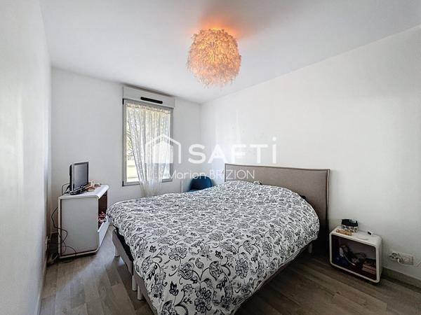 EN EXCLUSIVITE - APPARTEMENT DE TYPE 4- TERRASSE - PLACE DE PARKING EN SOUS SOL