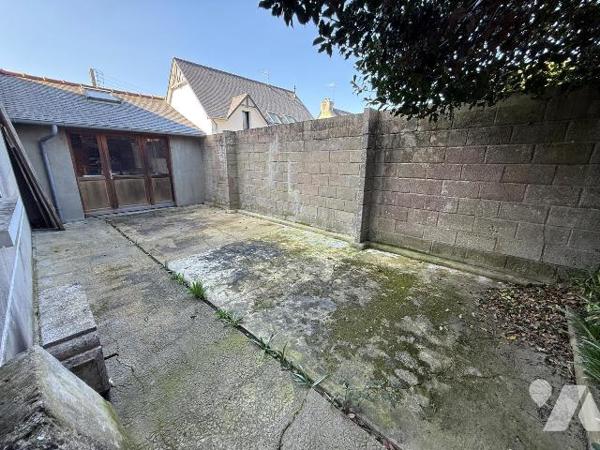  Maison avec fort potentiel à Dinard - proche plage et commodités

Idéalement située dans l'u...