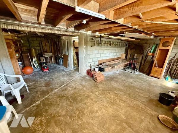  Maison avec fort potentiel à Dinard - proche plage et commodités

Idéalement située dans l'u...