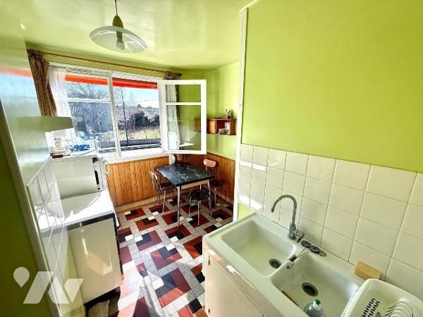  Maison avec fort potentiel à Dinard - proche plage et commodités

Idéalement située dans l'u...