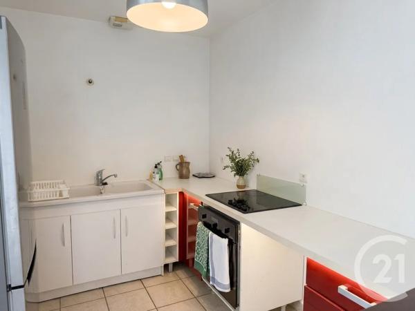 Maison à vendre  4 pièces - 90 m 2   COSNE COURS SUR LOIRE  - 58