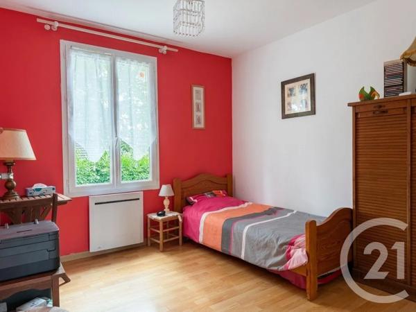 Maison à vendre  4 pièces - 90 m 2   COSNE COURS SUR LOIRE  - 58