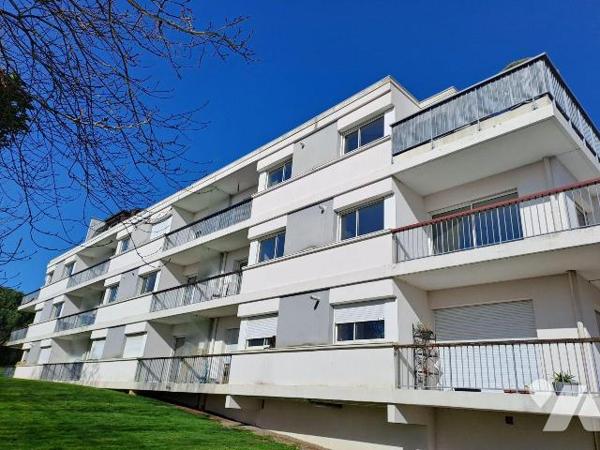 A Vendre à Quimper, Kerfeunteun, en investissement locatif, appartement de type 3  de 65m². Sit...