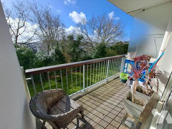 A Vendre à Quimper, Kerfeunteun, en investissement locatif, appartement de type 3  de 65m². Sit...