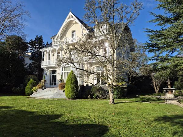 Hôtel particulier Croissy-sur-Seine - BERGES DE SEINE