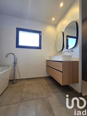 House for sale 4 rooms 140 m² Pia