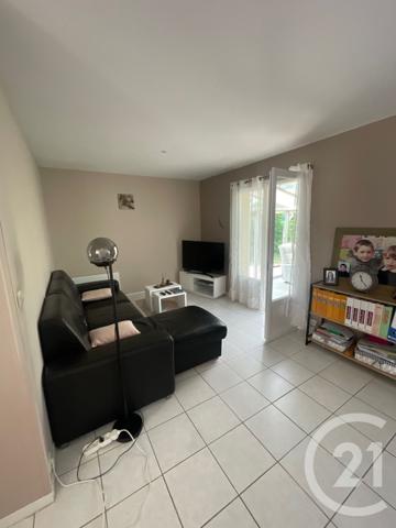 Maison à vendre  4 pièces - 94 m2 ST SEURIN SUR L ISLE - 33