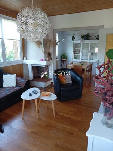 Maison 6 pièce(s) 4 chambre(s) 160 m²