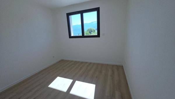 Bernin, maison "sortie de terre" et libre à la vente