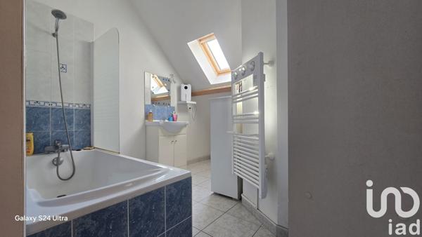 House for sale 7 rooms 118 m² Saint-Amand-Montrond