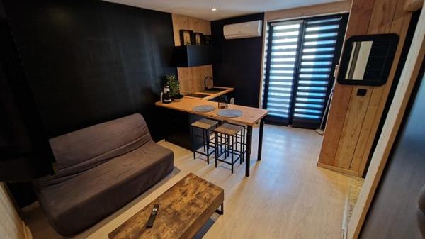 MAISON 2 APPARTEMENTS+ GARAGE
