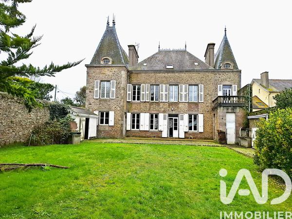 Maison à vendre 12 pièces 221 m² Saint-Vaast-la-Hougue