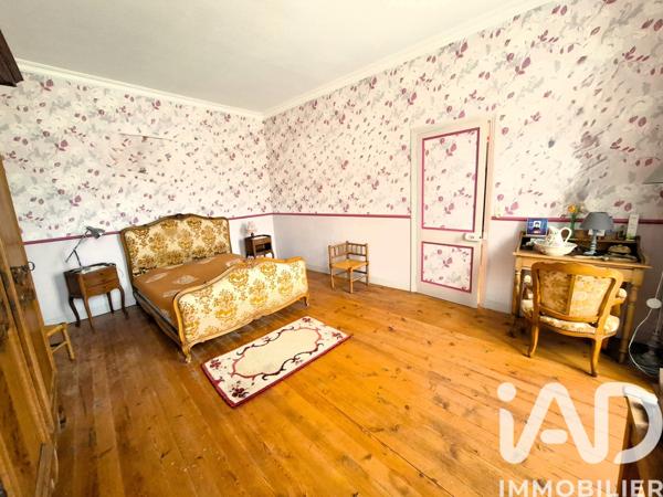 Maison à vendre 12 pièces 221 m² Saint-Vaast-la-Hougue