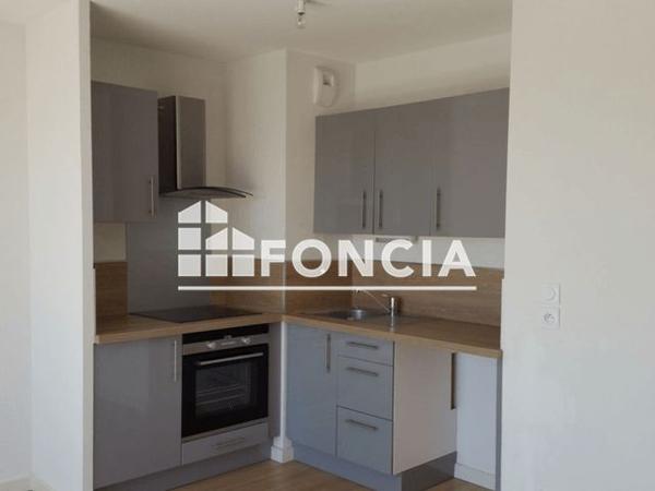 Location Appartement 4 pièces 70.9 m² - 99 RUE JEAN DAUSSET Montfavet 84140