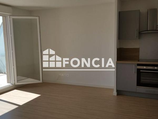 Location Appartement 4 pièces 70.9 m² - 99 RUE JEAN DAUSSET Montfavet 84140