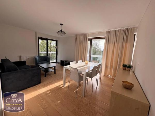 Appartement à louer 2 pièces 46.87m² Croix (59170)