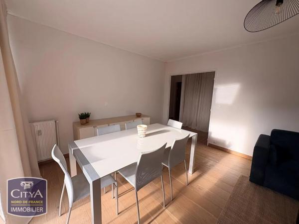 Appartement à louer 2 pièces 46.87m² Croix (59170)