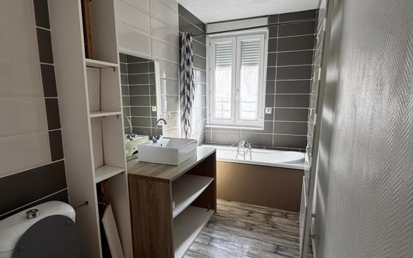 Maison à louer    5 pièces •  Saint-Quentin