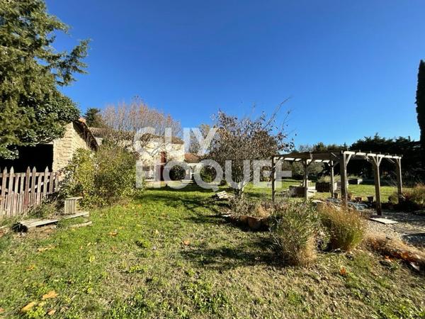 Maison à vendre à L'Isle-sur-la-Sorgue - Un potentiel à exploiter !