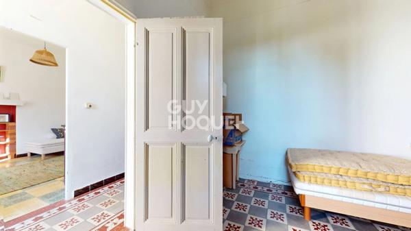 Maison à vendre à L'Isle-sur-la-Sorgue - Un potentiel à exploiter !