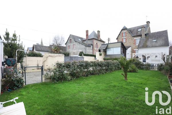 Maison de ville 8 pièces de 172 m² à Janzé (35150)