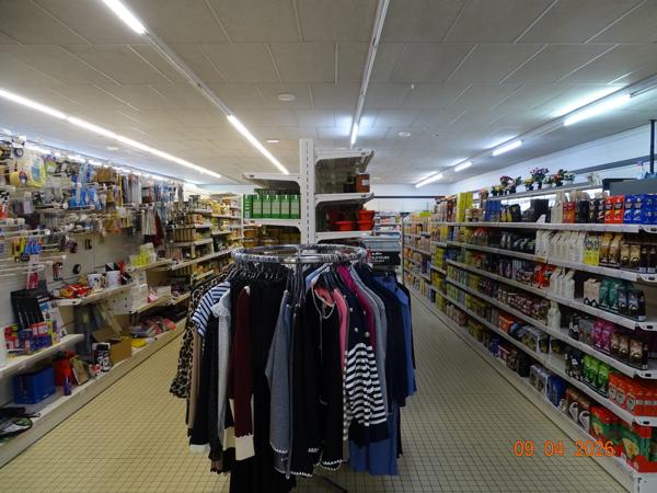 MURS COMMERCIAUX DE SUPERETTE