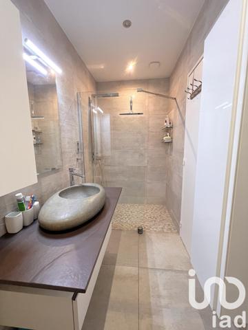 Maison traditionnelle 6 pièces de 136 m² à Lésigny (77150)