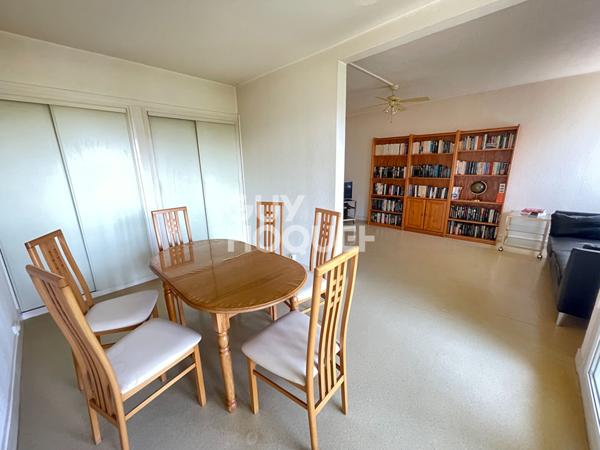 Appartement 3 pièces dans Résidence avec piscine