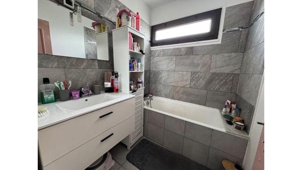 Appartement F4 à vendre  4 pièces - 73,78 m2 VIRY CHATILLON - 91