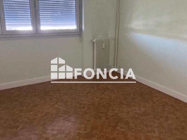 Location Appartement 2 pièces 44.99 m² - Château-thierry 02400