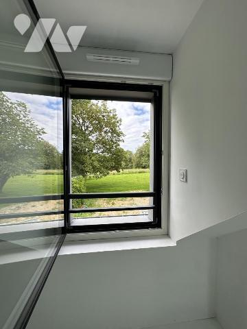 A VENDRE 56 BRECH DEMEURE EN PIERRES DANS BEL ENVIRONNEMENT - NOMBREUSES POSSIBILITES