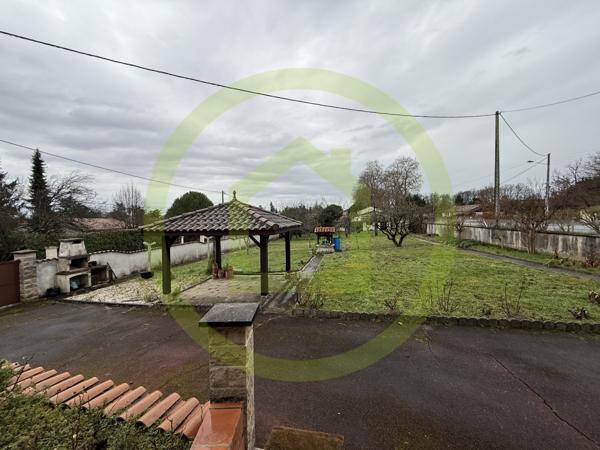 Maison à ROULLET SAINT ESTEPHE (16440)