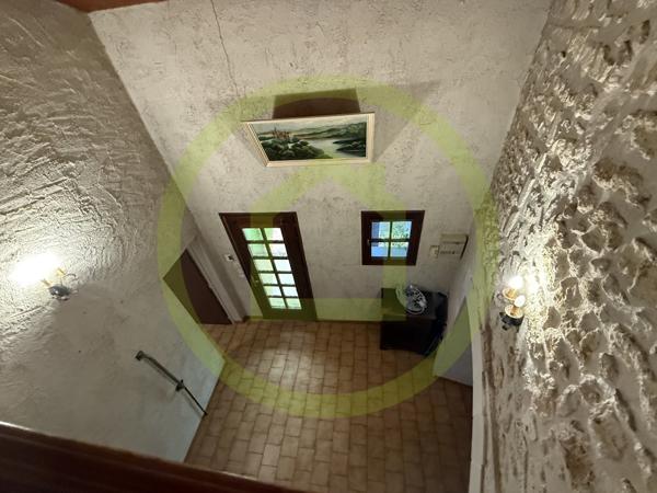 Maison à ROULLET SAINT ESTEPHE (16440)