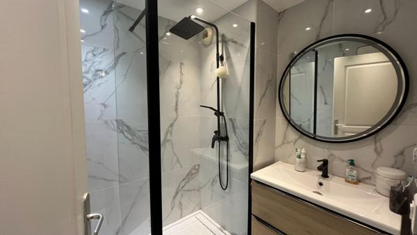 AIX LA DURANNE Appartement T5 120 m2 avec jardin 50m2 et 2 stationnements